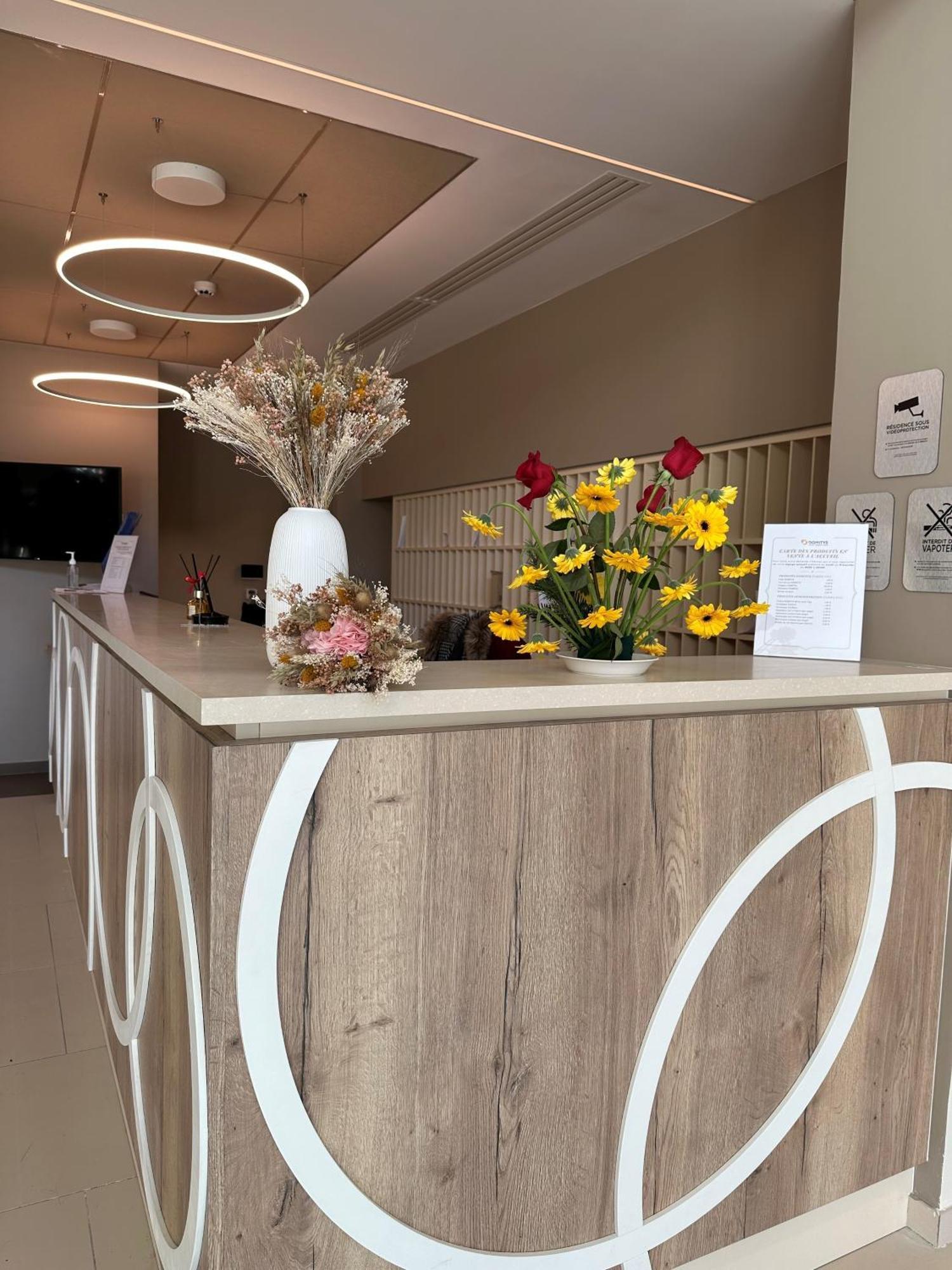 Aparthotel Domitys Les Demoiselles à Beaune  Extérieur photo
