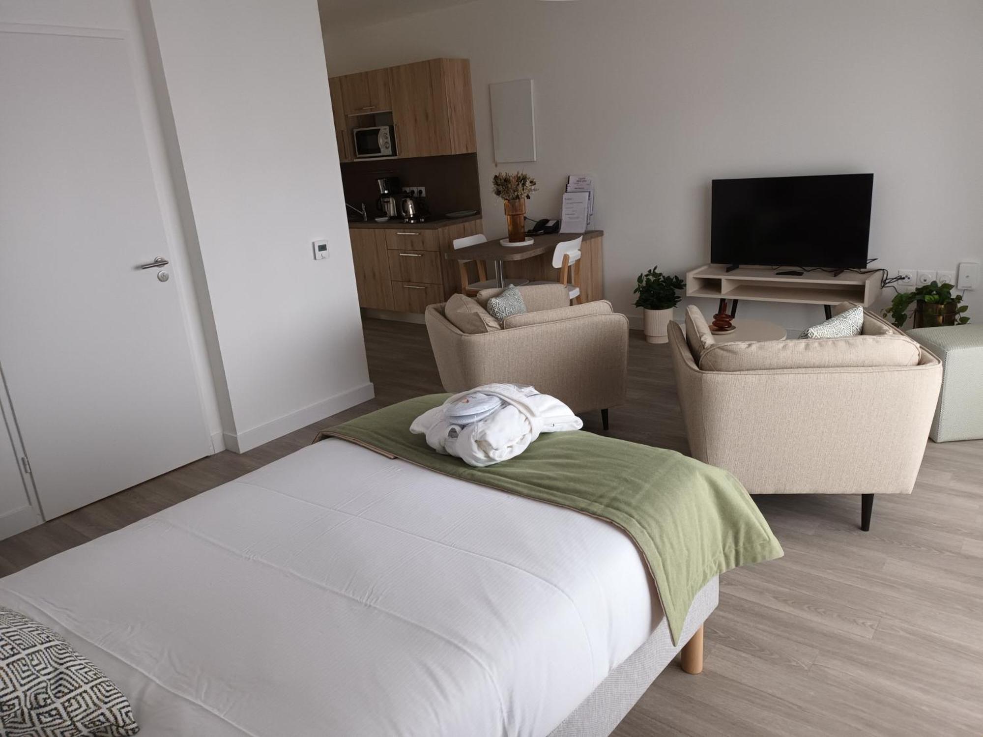 Aparthotel Domitys Les Demoiselles à Beaune  Extérieur photo
