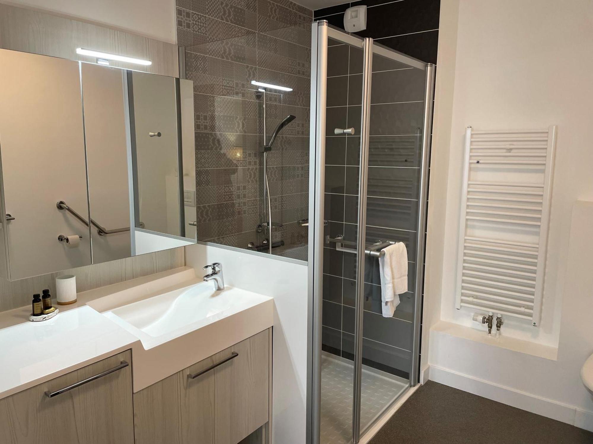 Aparthotel Domitys Les Demoiselles à Beaune  Extérieur photo